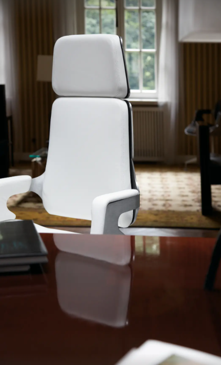 EXO Chair